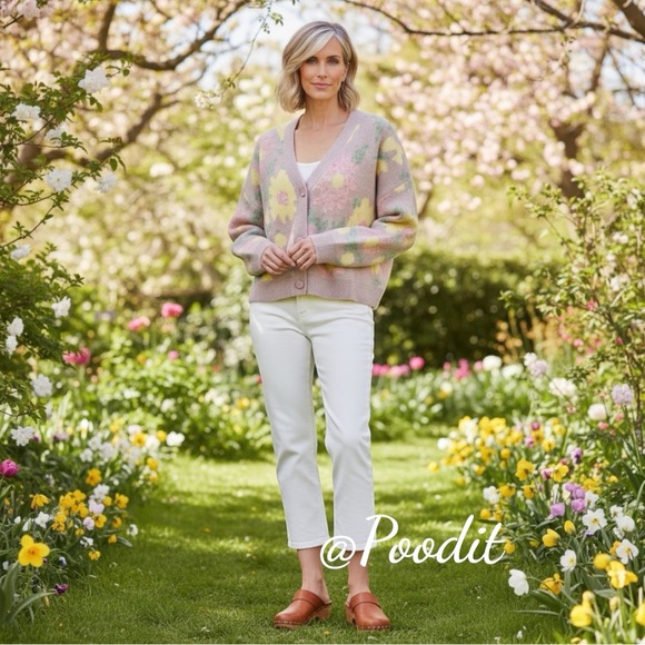 The Vintage Shop Sweaters - THE VINTAGE SHOP spring floral oversized button front cardigan size LARGE